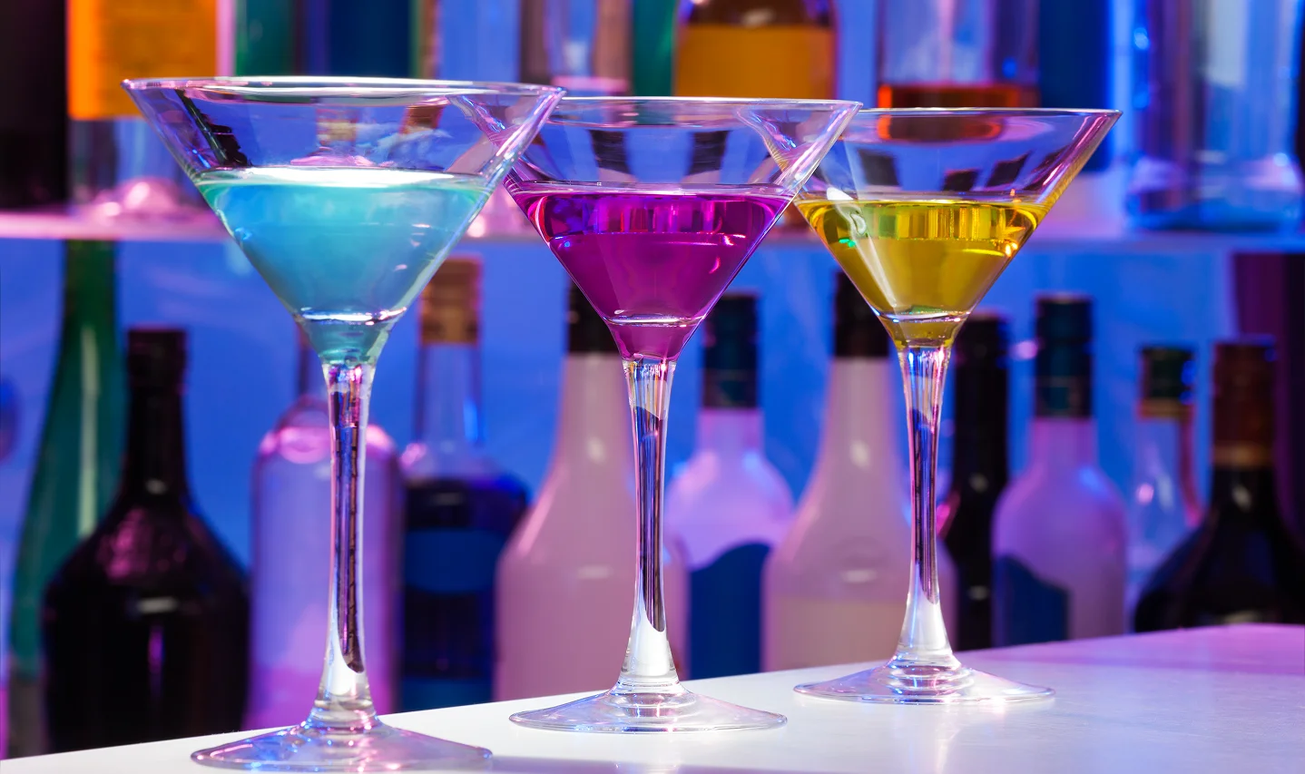 Gameplay screenshot with purple blocks